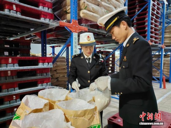 大资本优配 宁夏固原马铃薯深加工产品出口乌兹别克斯坦